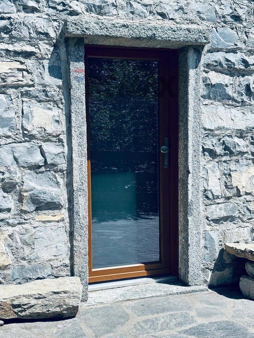 Villa, Alta Valle Intelvi