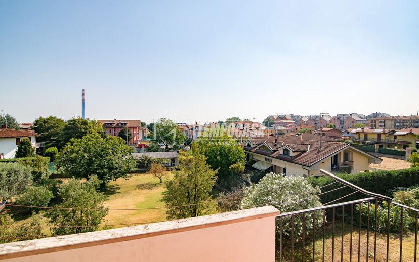 Bilocale in Via Leonardo da Vinci, Cassano d'Adda