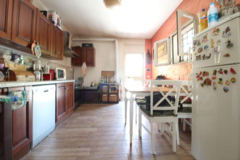 Casa indipendente in Via di Mezzo 6, Poggio Nativo — foto 2 di 5