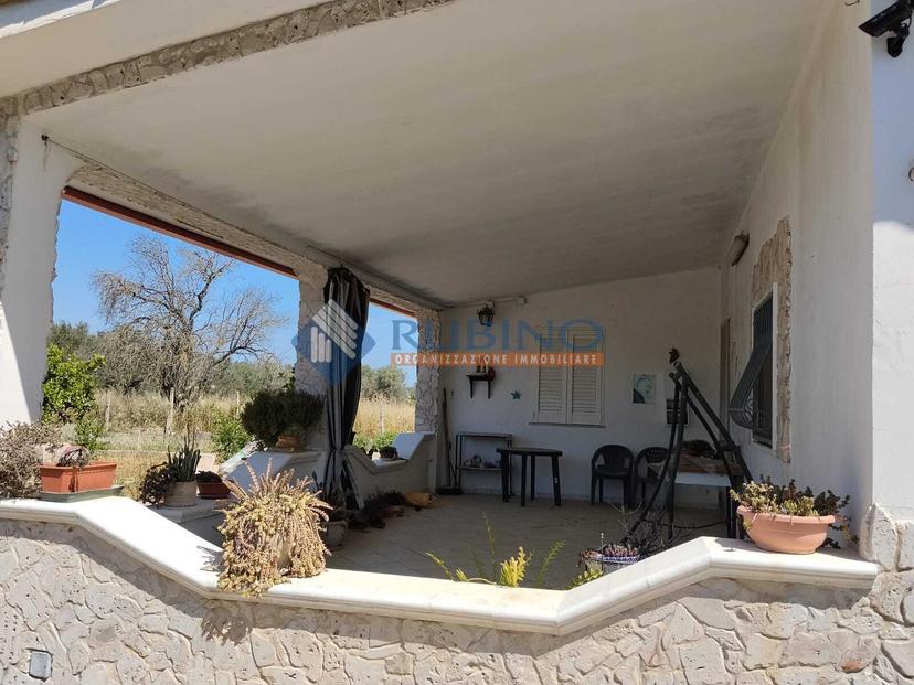 Villa in Via Foggia 28, Latiano — foto 3 di 5