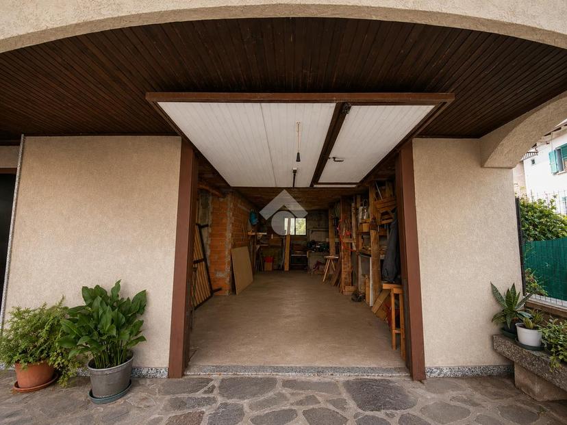 Casa indipendente in Via Masoni, Fusine — foto 5 di 5