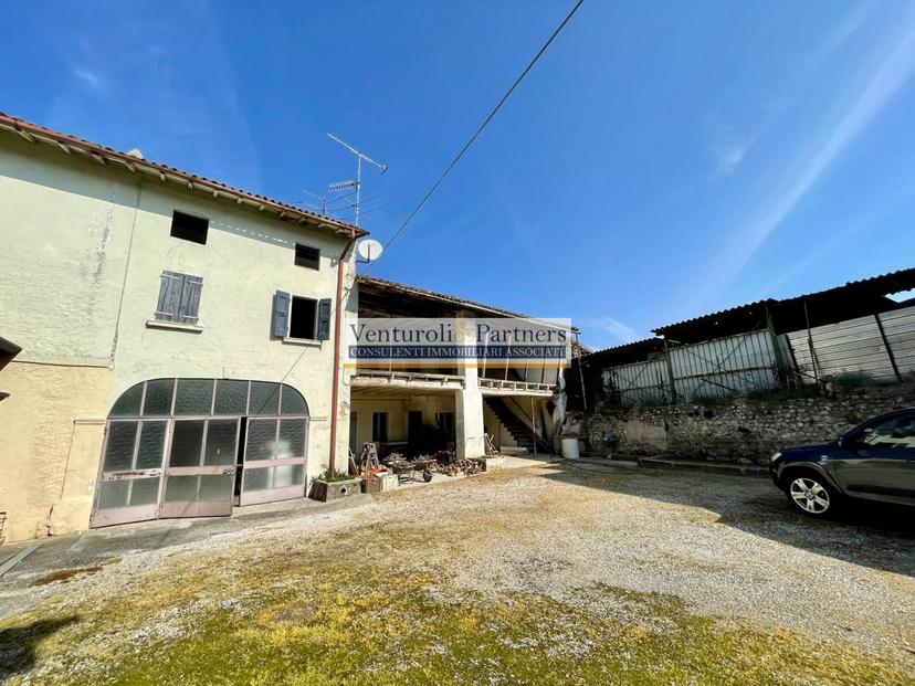 Cascina in Via Schia, Lonato del Garda — foto 3 di 5