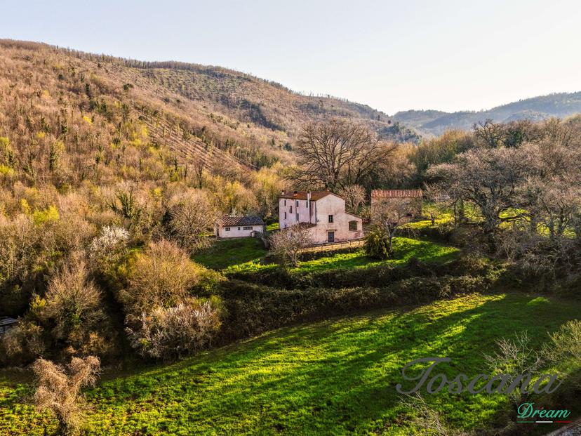 Rustico in Località Niccioleta Vecchia  Snc , Massa Marittima — foto 2 di 5