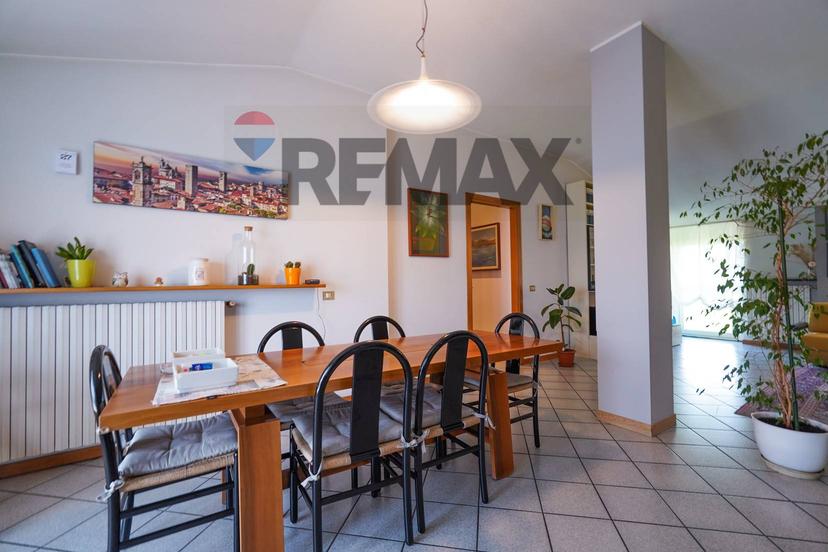 Trilocale in Don  Luigi Guanella 933, Urgnano — foto 3 di 5