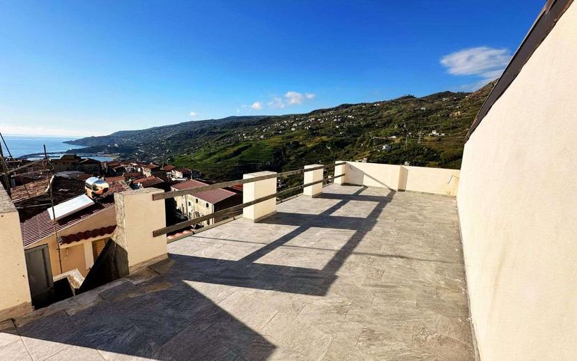Appartamento in Piazza Gino Iannelli, Cetraro — foto 2 di 5