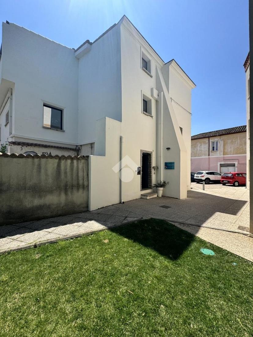 Trilocale in Via Eleonora d'Arborea 16, Tortolì — foto 5 di 5