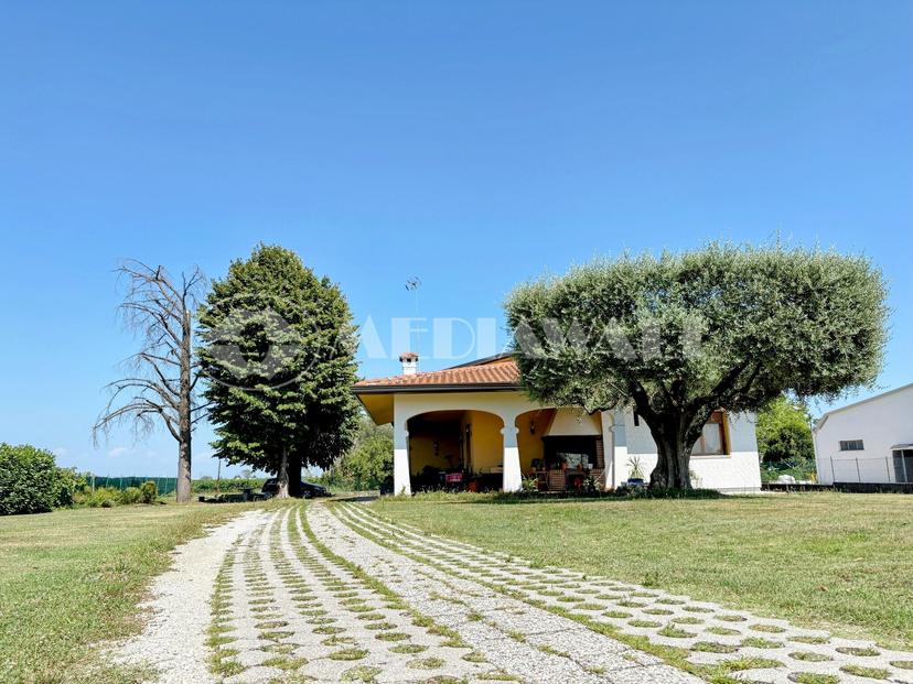 Casa indipendente, San Quirino