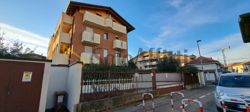 Bilocale in Via Como, Cesano Maderno — foto 2 di 5