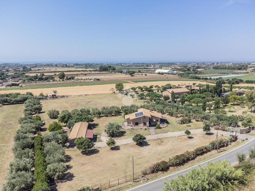 Villa in Via del Sasso 57, Cerveteri — foto 3 di 5