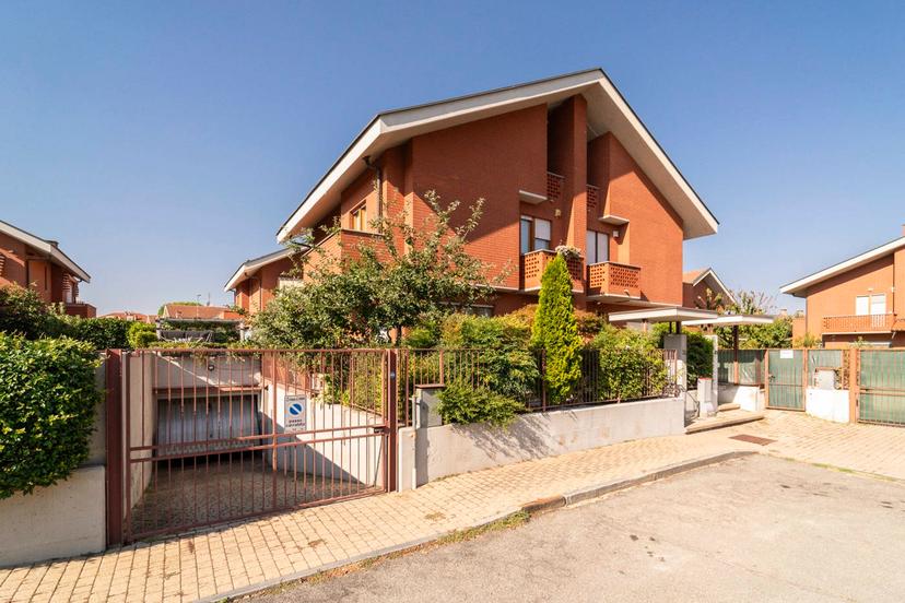 Villa bifamiliare in Via Carignano  31, Vinovo — foto 5 di 5