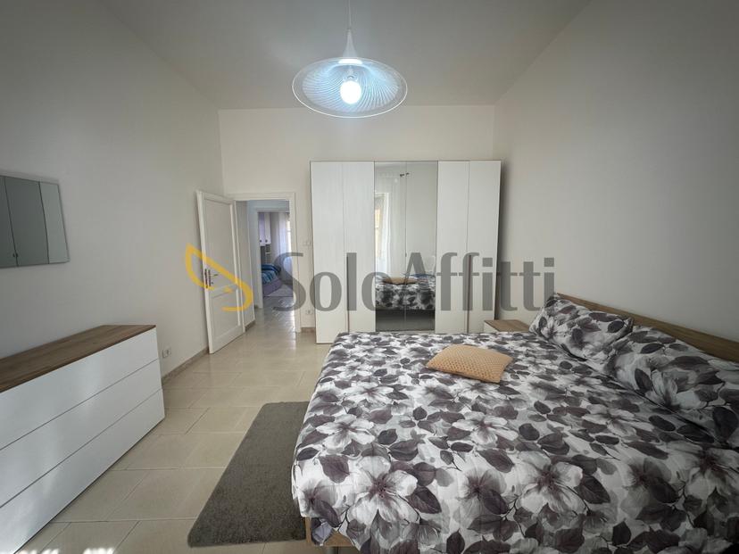 Stanza in appartamento in Via Fratelli Bandiera, Latina — foto 5 di 5