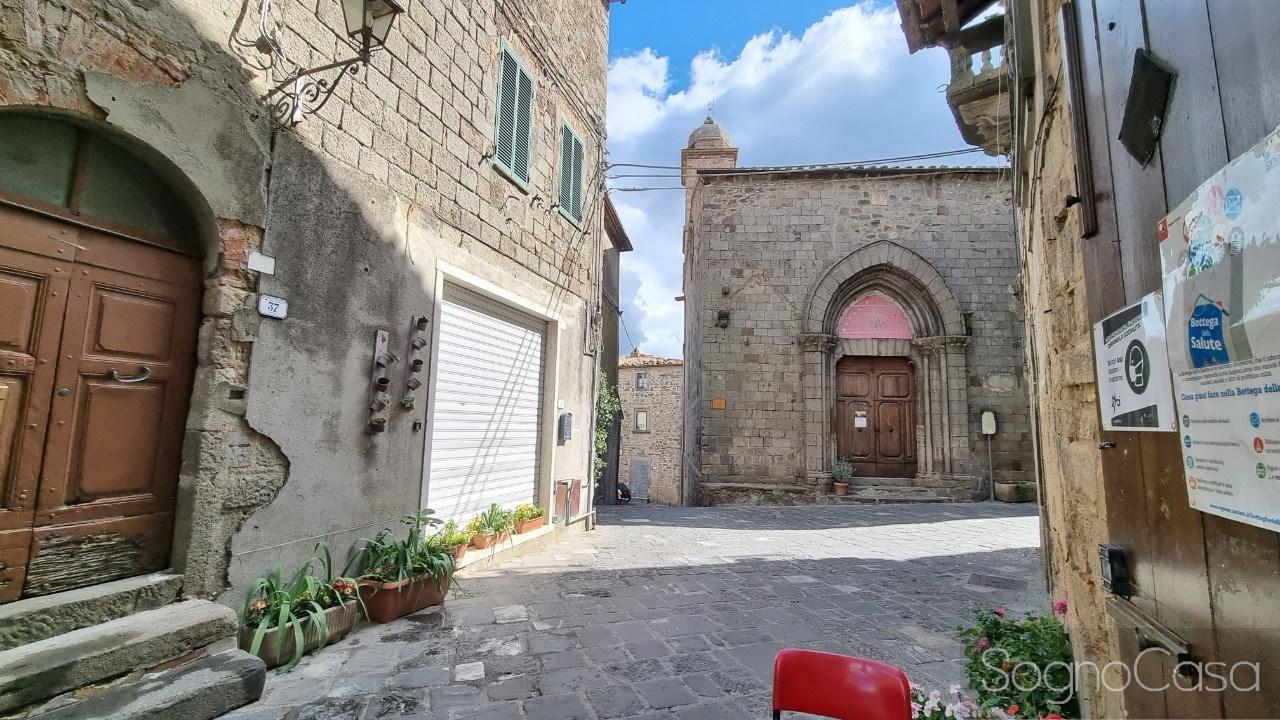 Casa indipendente in Piazza dello Scenditoio, Arcidosso