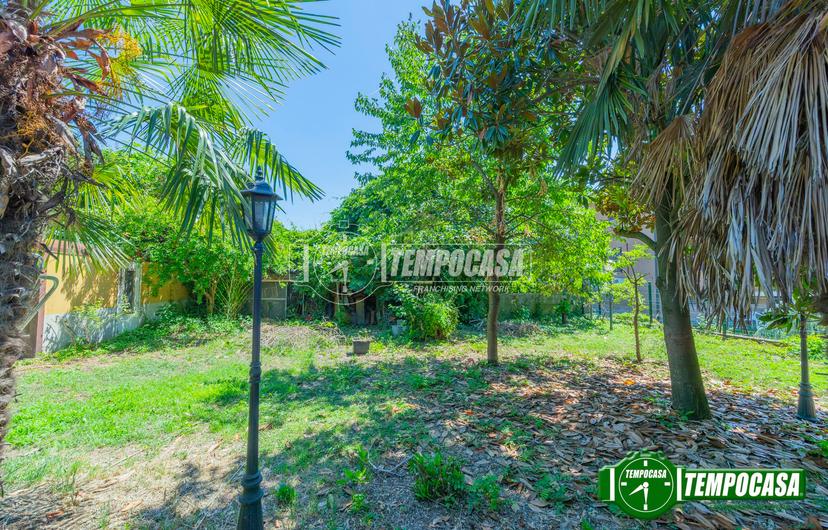 Villa in Via Giacomo Matteotti, Ozzero — foto 4 di 5