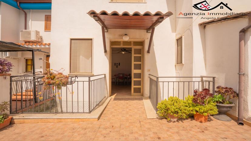 Trilocale in Via Oggianu, Posada — foto 4 di 5