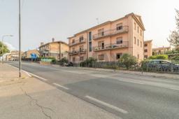 Trilocale, San Lorenzo Nuovo