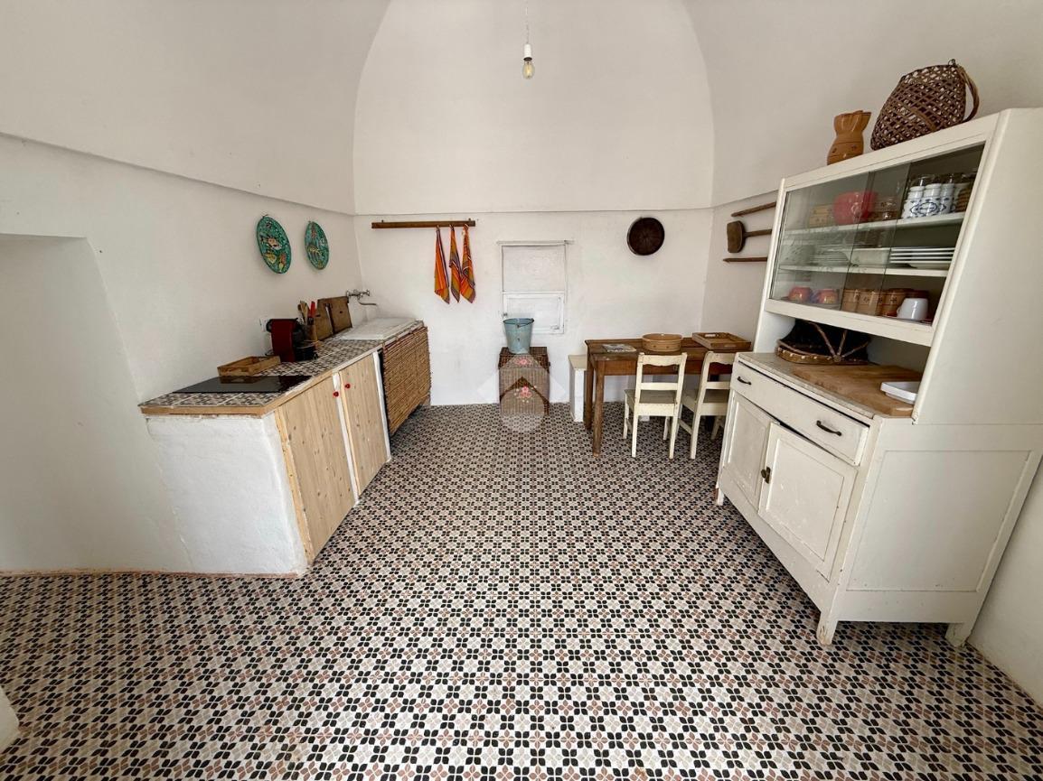 Casa indipendente in Contrada Barone, Ceglie Messapica