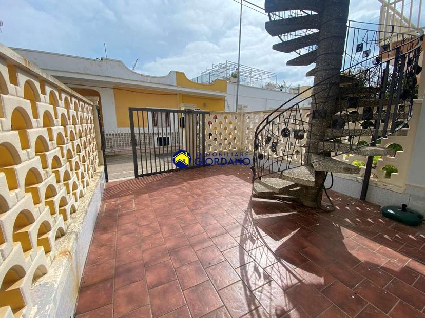 Casa indipendente in Via del Capodoglio, 10, Squinzano — foto 3 di 5