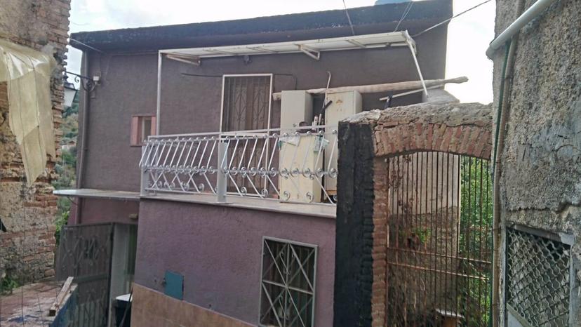 Casa indipendente in Via Persa, Messina — foto 3 di 5