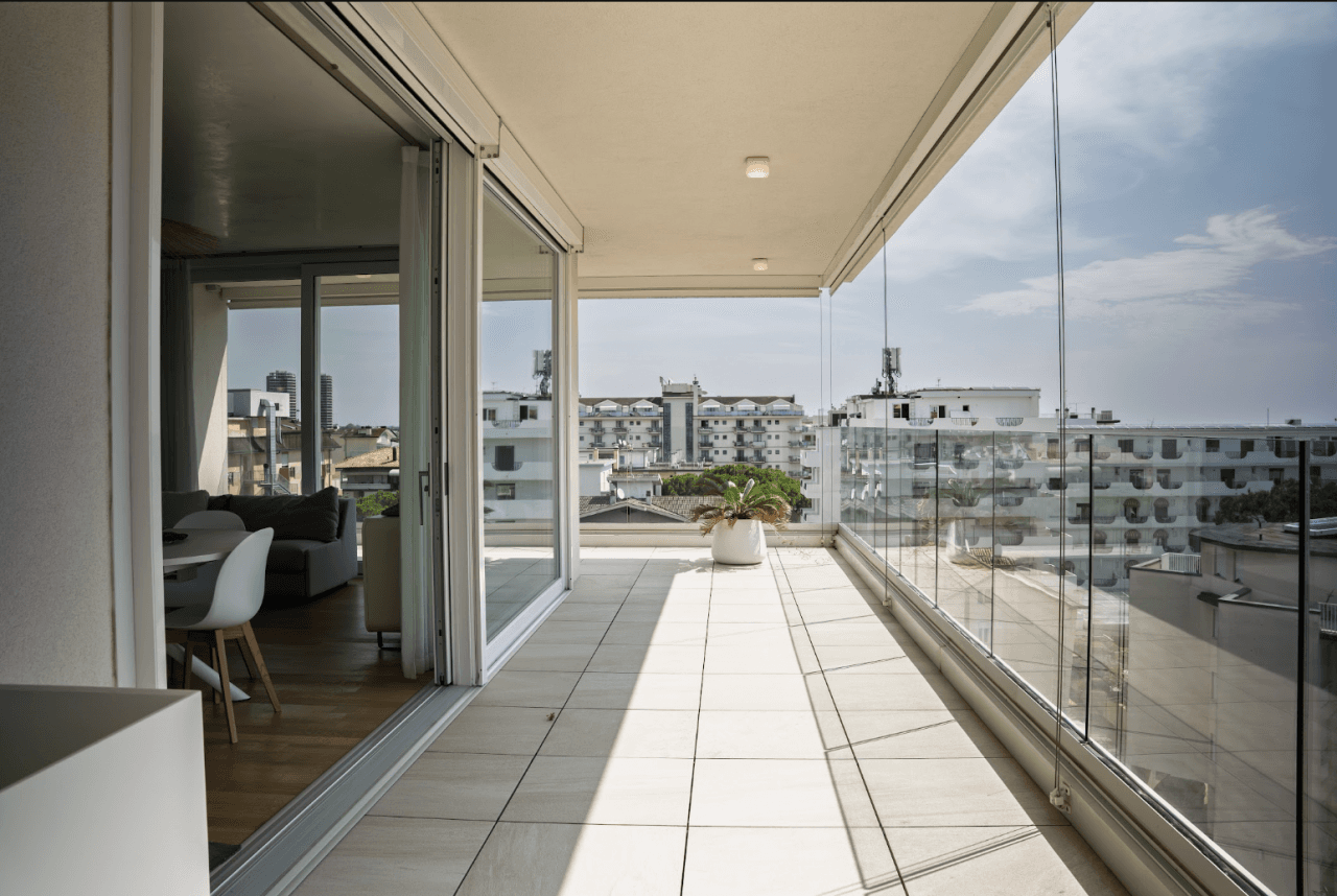 Attico in Via Andrea Bafile 26°Accesso al Mare, Jesolo