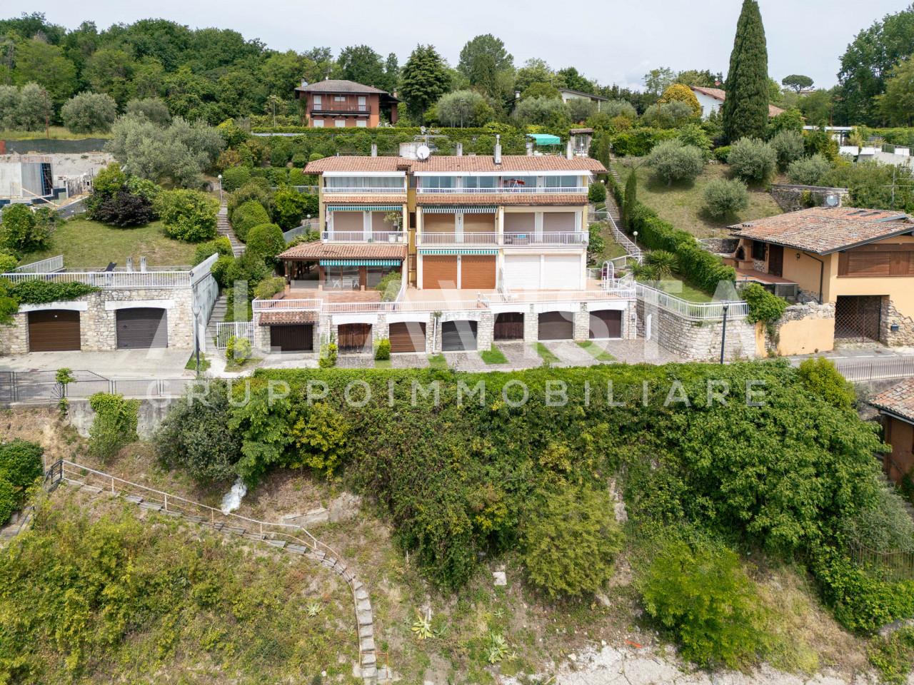 Bilocale in Via Torquato Tasso, Manerba del Garda