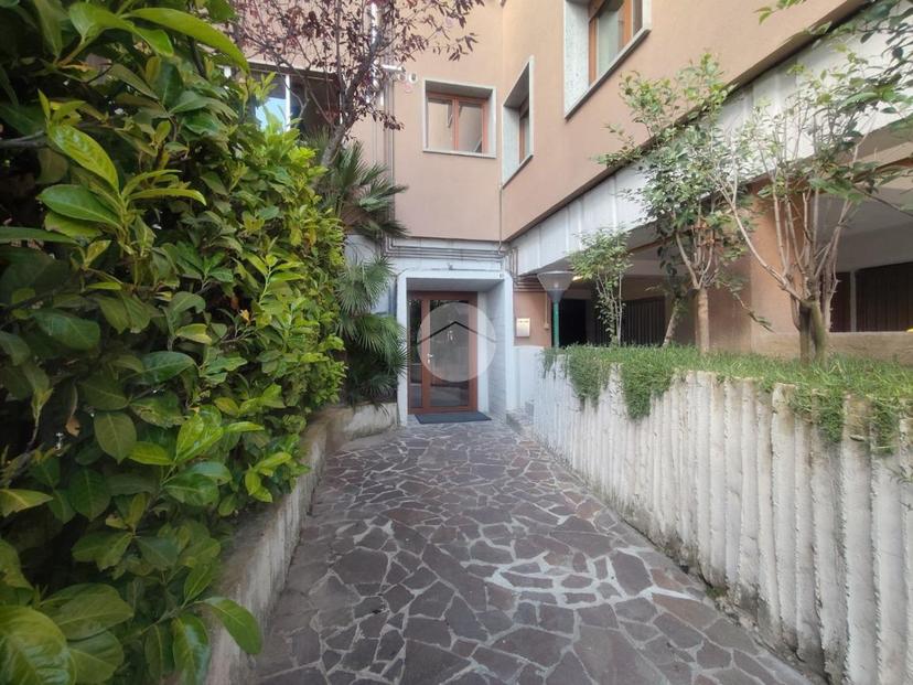 Quadrilocale in Via Ignazio Silone 18 18, L'Aquila