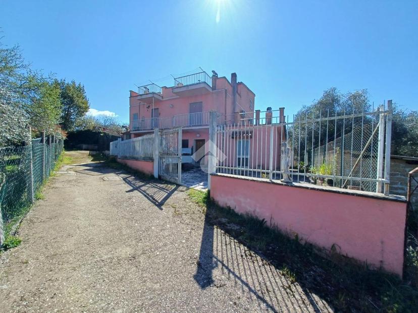 Casa indipendente in Via Monte Morgi, Calcata — foto 3 di 5