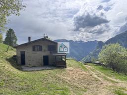 Baita in Val di Daone, Località Varassone, Valdaone