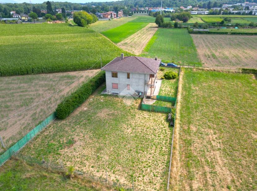 Villa in Via Eugenio Montale 21, Vedano Olona — foto 5 di 5