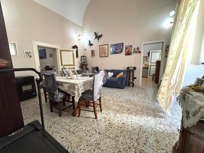 Casa indipendente in Via Roma 155, Alezio