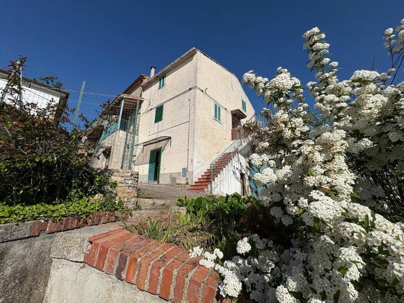 Porzione di casa, Chianni — foto 2 di 5
