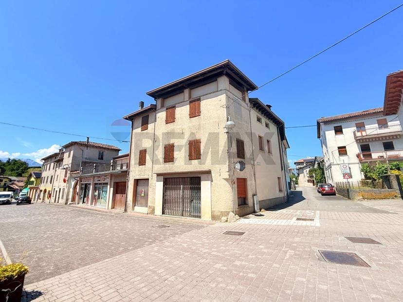 Trilocale in Piazza Indipendenza 10, Borgo Valbelluna — foto 2 di 5