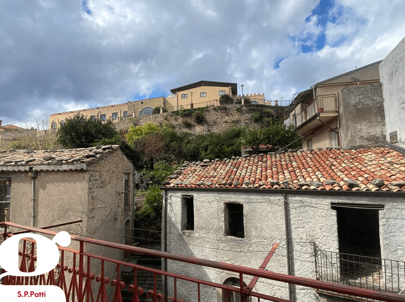 Casa indipendente in Via Gorgone, San Piero Patti — foto 2 di 5
