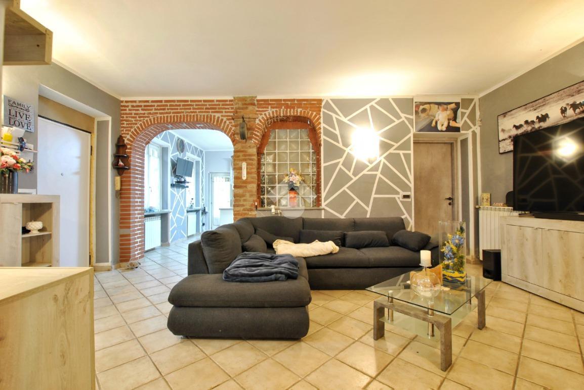 Casa indipendente in Str. Lotti 40, Cigliano