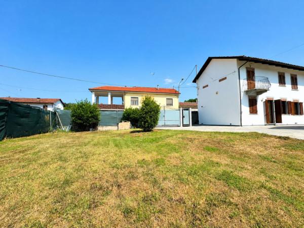 Cascina in Frazione Quarto Inferiore, Asti — foto 2 di 5