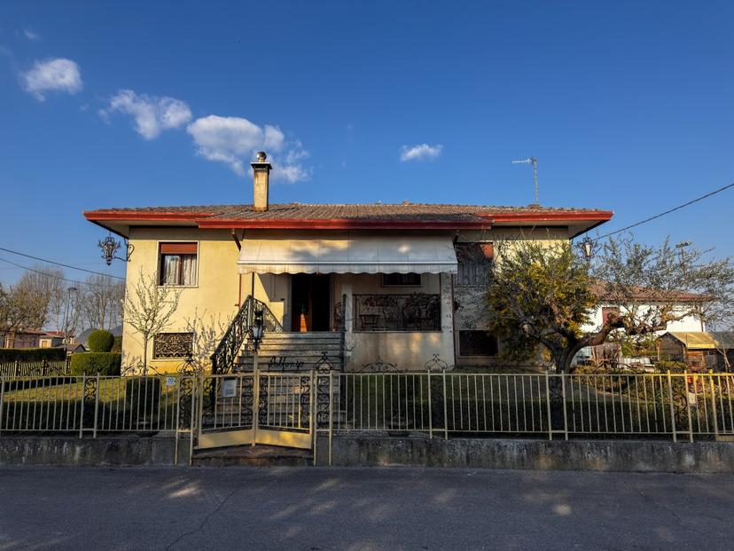 Casa indipendente in Via Vincenzo Carraro, Este — foto 3 di 5