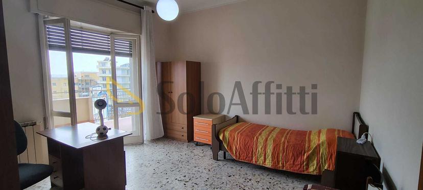 Stanza in appartamento in Via Paolo Bentivoglio 54, Catania