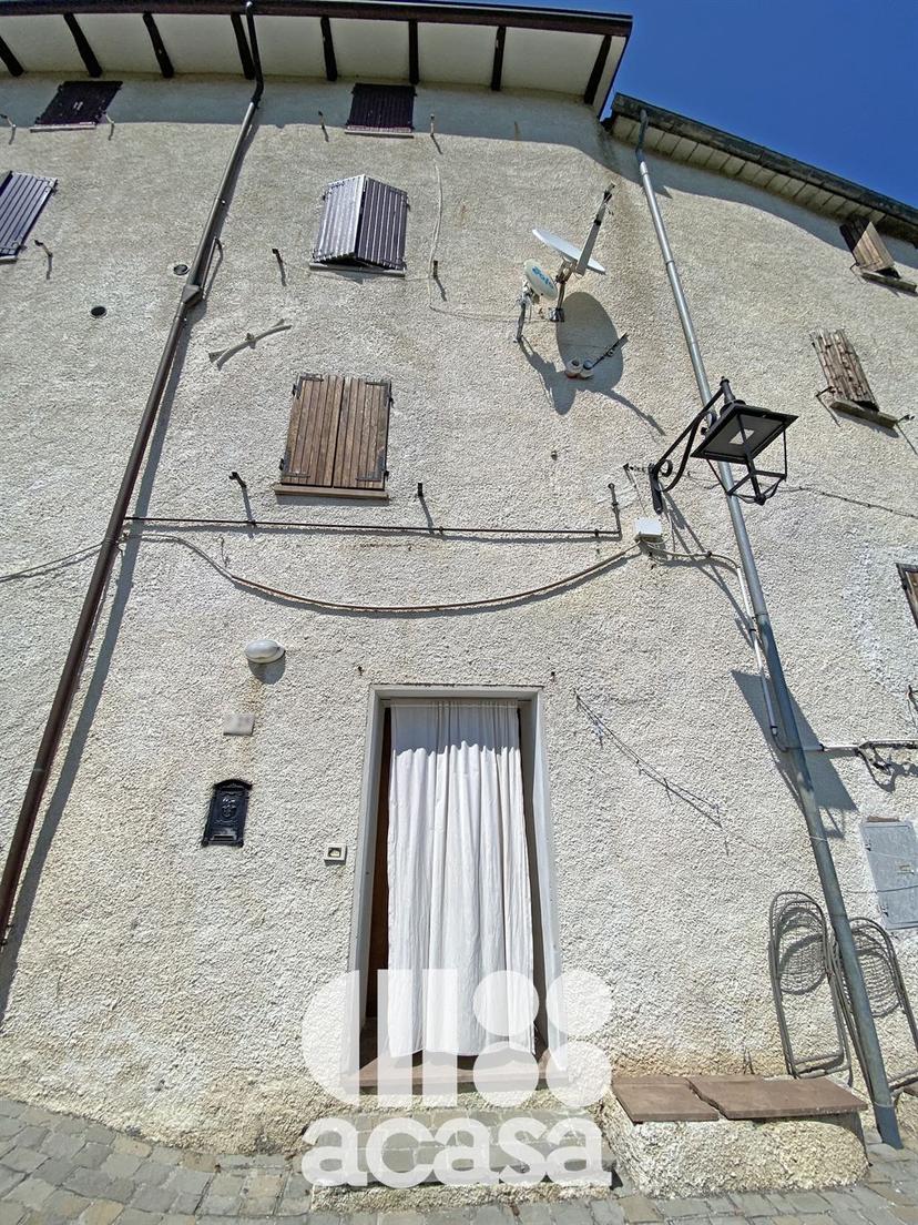 Villa a schiera, Mercato Saraceno — foto 2 di 5