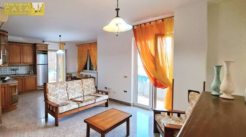 Appartamento in Via Piane, Montorio al Vomano — foto 2 di 5