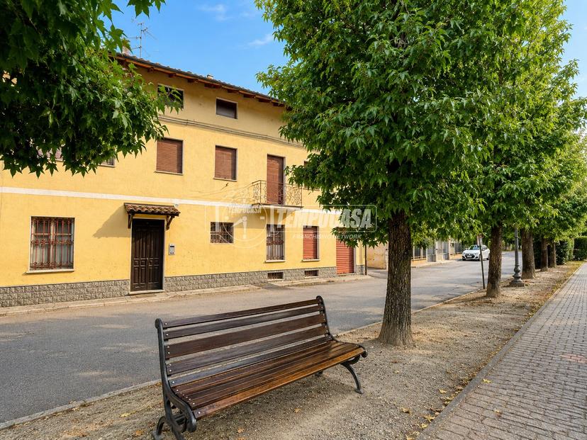 Casa indipendente in Corso Vittorio Emanuele II, Tronzano Vercellese — foto 5 di 5