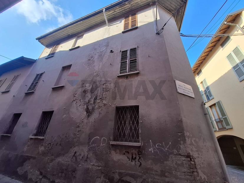 Rustico in Via Bartolomeo Rozzone 8, Treviglio — foto 4 di 5