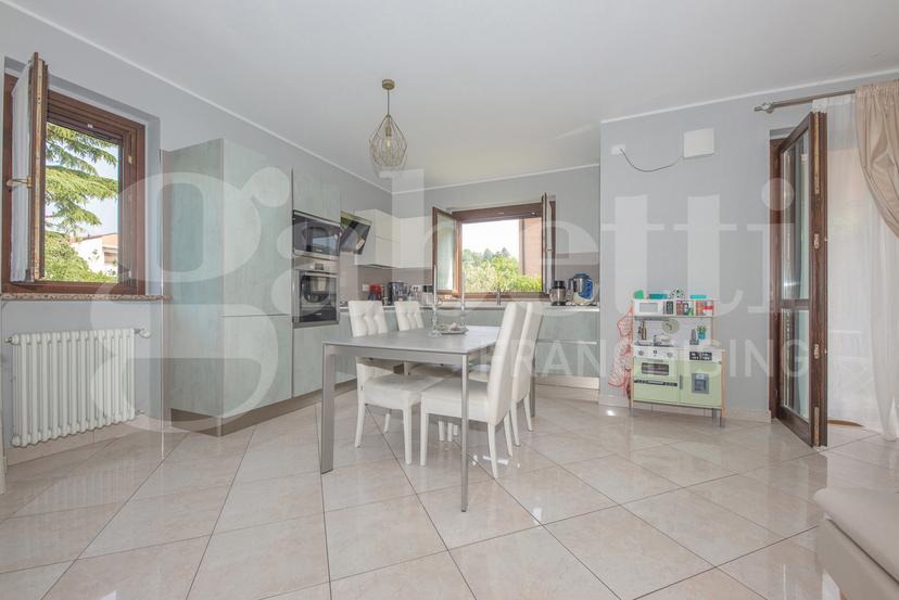 Trilocale in Via Fratelli Cervi 7, Avigliana — foto 3 di 5
