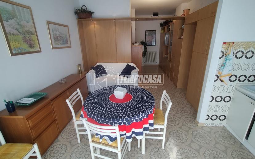 Trilocale in Via Rattalino, Andora