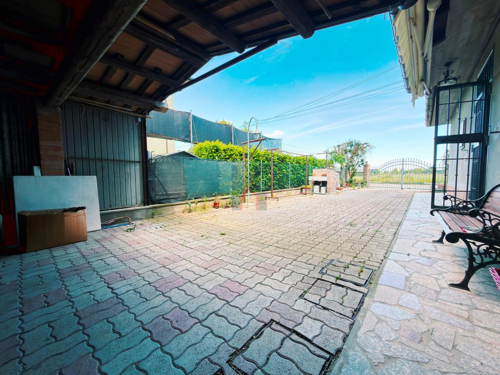 Porzione di casa, Forlì