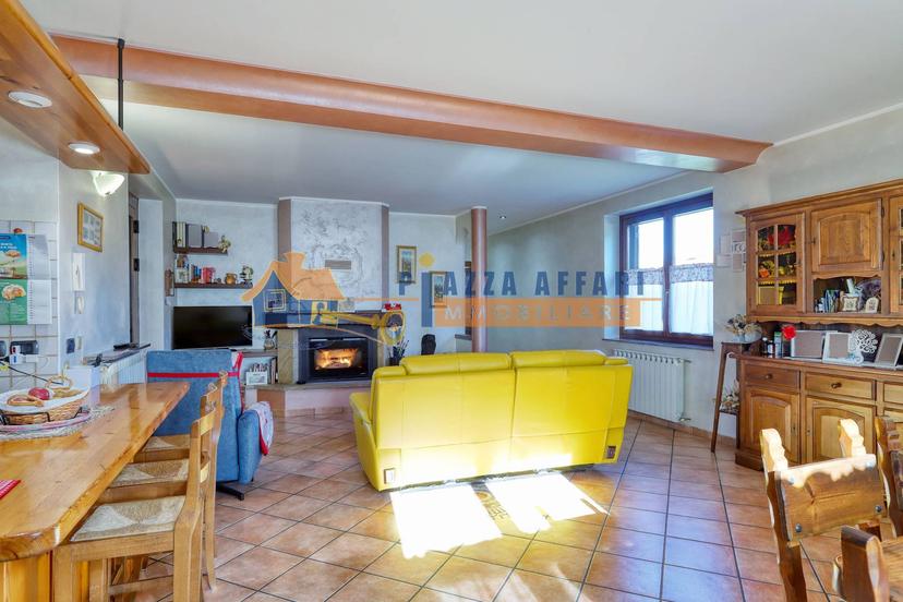 Villa in Via per Cedrate, Cavaria con Premezzo — foto 5 di 5