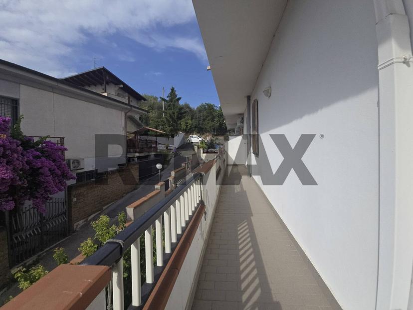 Casa indipendente in Via Colle Paradiso 17, Pescara — foto 3 di 5