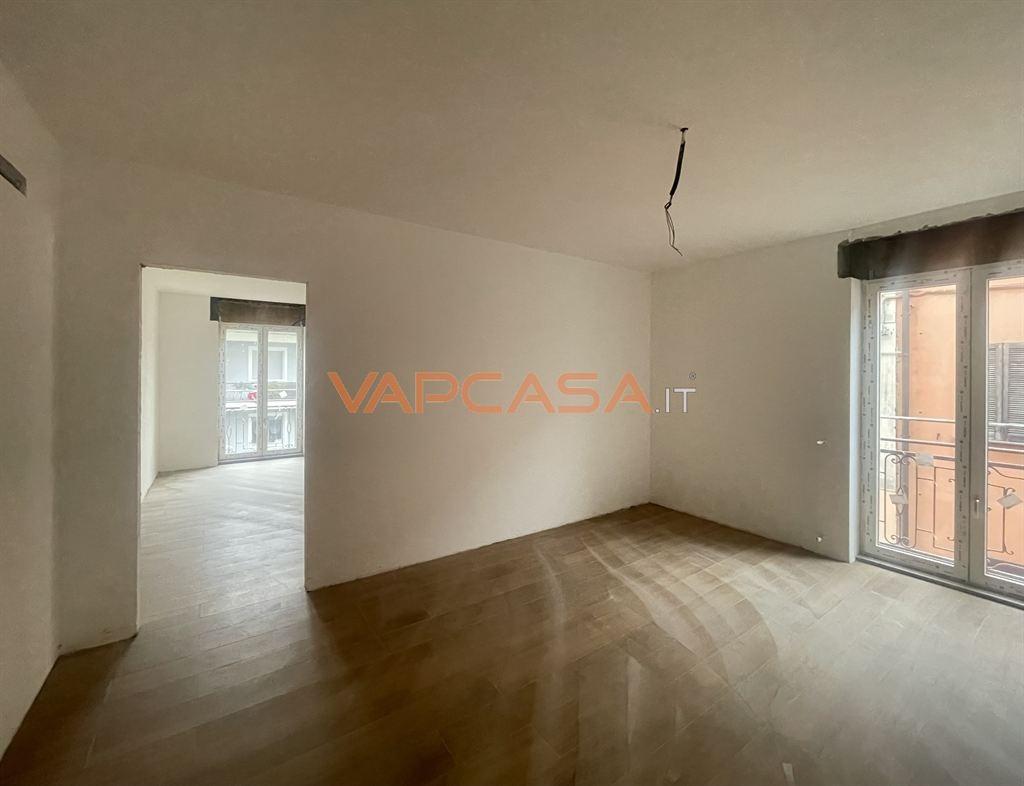 Trilocale in Via Gavazzi 10, Pontirolo Nuovo