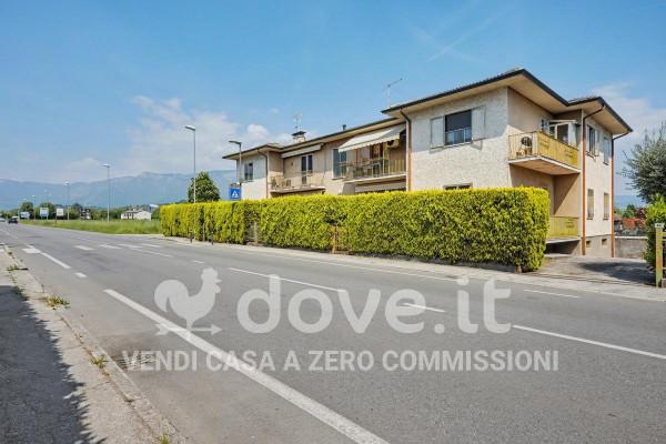Villa a schiera in Via Raffaello 88, Thiene — foto 3 di 5