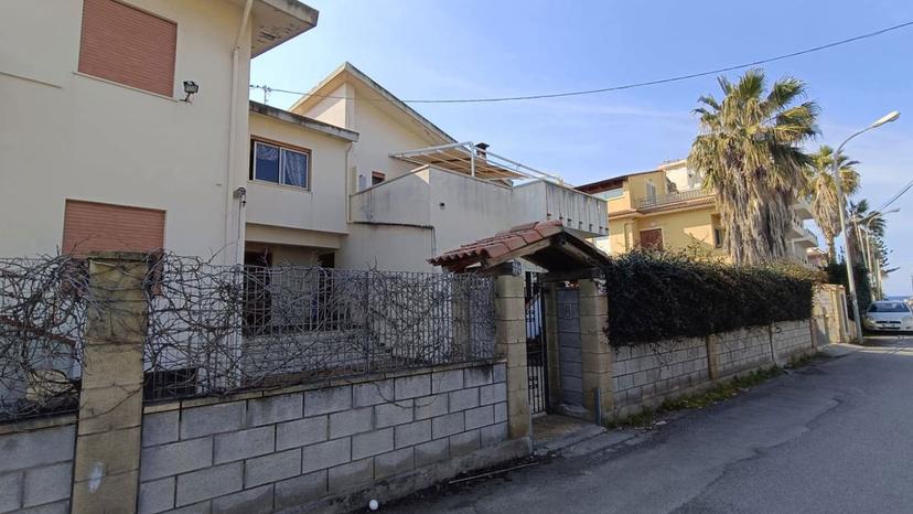 Trilocale in Via Benedetto Genovesi 145, Barcellona Pozzo di Gotto — foto 5 di 5