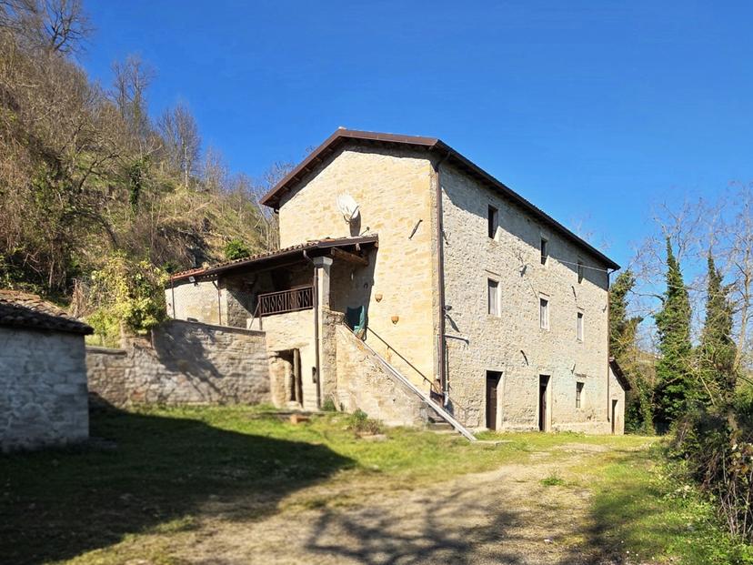 Rustico, Galeata — foto 3 di 5