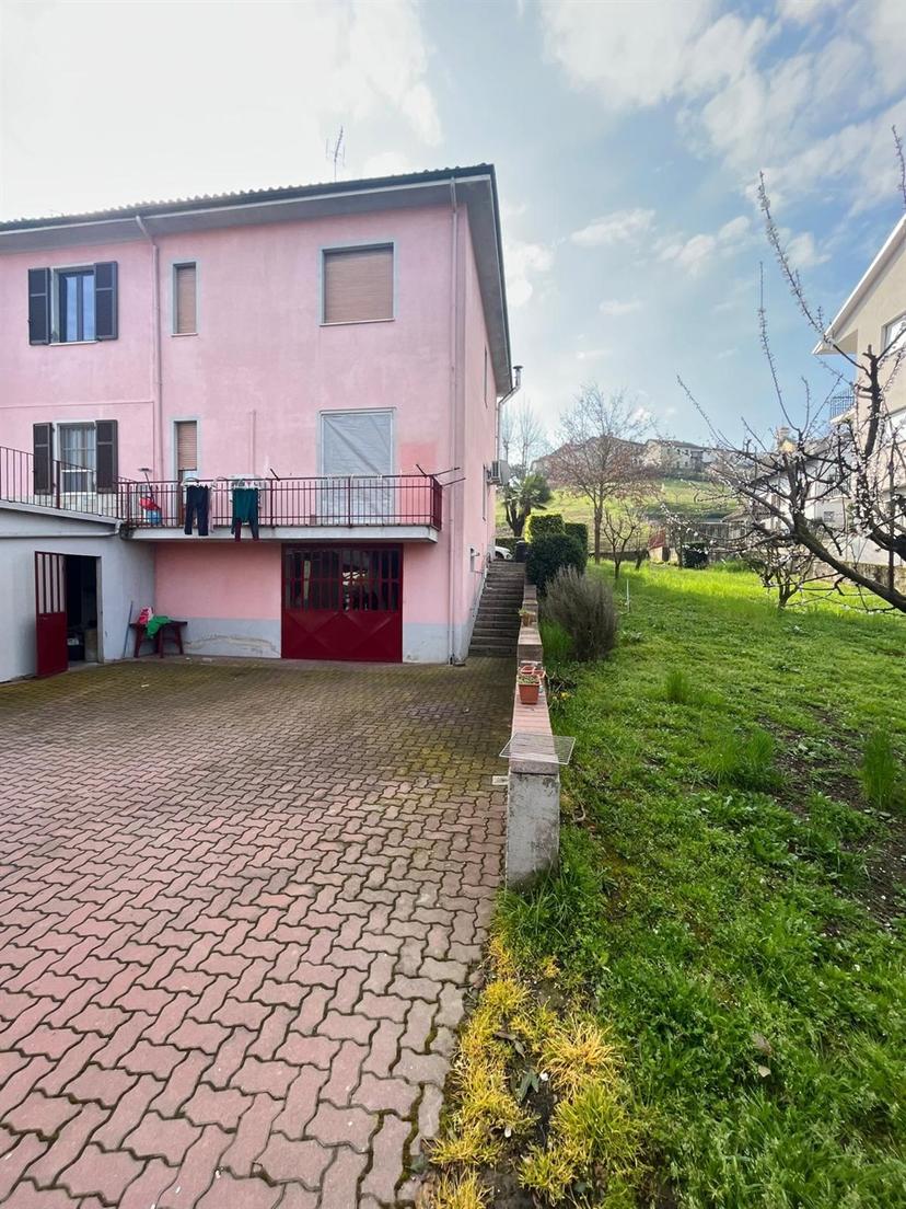 Casa indipendente in Via Marconi 11, Mombercelli — foto 5 di 5